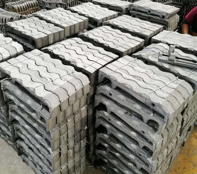 往復(fù)爐排片